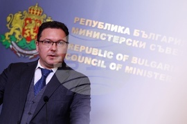 Министерски съвет - Даниел Митов - брифинг