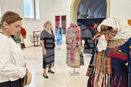 Румъния - традиционни носии - банатските българи