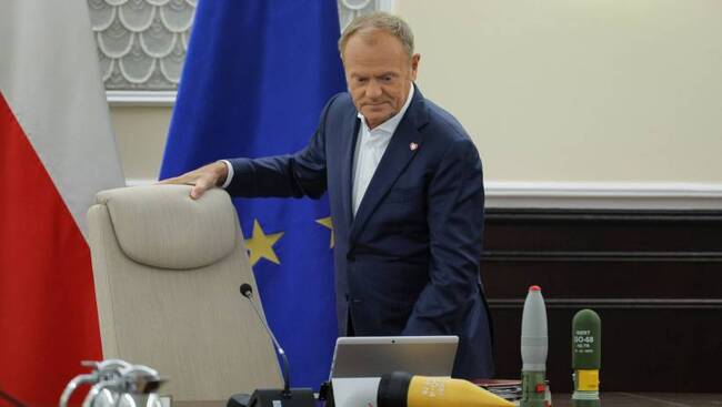 ПАП: Полша може да загуби близо 2 млрд. евро заради американските мита върху стоки от ЕС, твърди полският министър-председател 