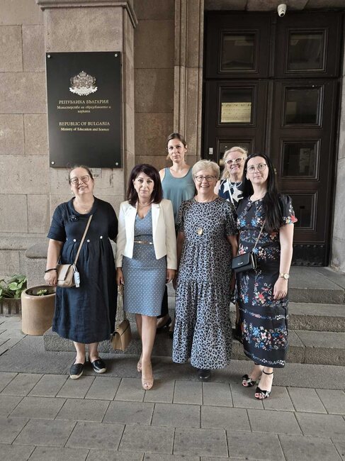 Училищният ръководител на училище „Гергана“ в Ню Йорк бе избрана в новия Управителен съвет на Асоциацията на българските училища в чужбина