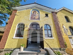 Сливен - църковен двор - премахване на дървета