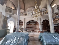 Сливен - църковен двор - премахване на дървета