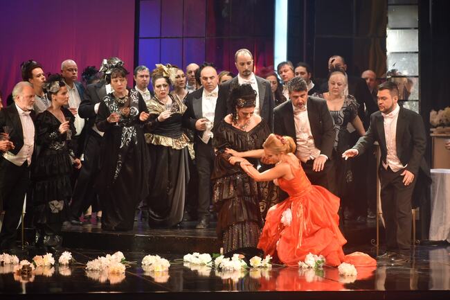 Бургаската опера представя класиката "Травиата" в рамките на 18-ите Бургаски музикални празници "Емил Чакъров"