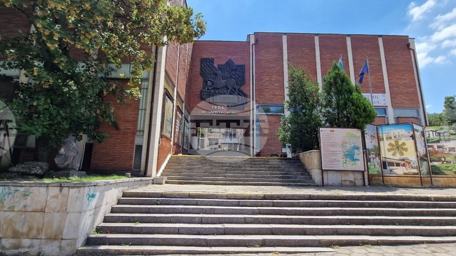 Изложбата „Българската история, отразена в творчеството на Димитър Бучински“ е експонирана в Българския културен институт в Будапеща