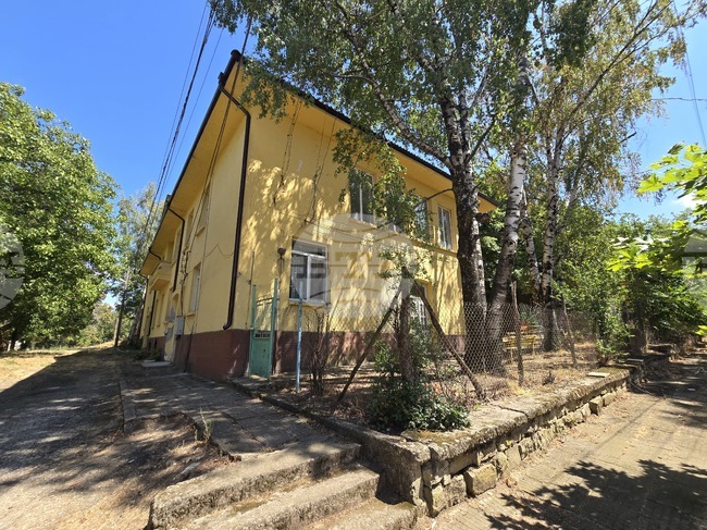 Съветниците в Бяла Слатина одобриха съществуването на една средищна детска градина 