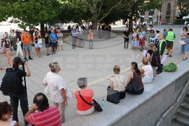 Жители на Трън и района - протест - пожар