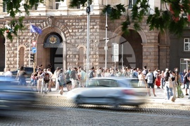 Жители на Трън и района - протест - пожар