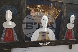 Белоградчик - книги - „Съвременни български наивисти“ - арт наивистично изкуство