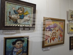 Белоградчик - книги - „Съвременни български наивисти“ - арт наивистично изкуство