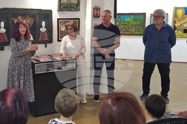 Белоградчик - книги - „Съвременни български наивисти“ - арт наивистично изкуство