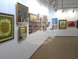 Белоградчик - книги - „Съвременни български наивисти“ - арт наивистично изкуство