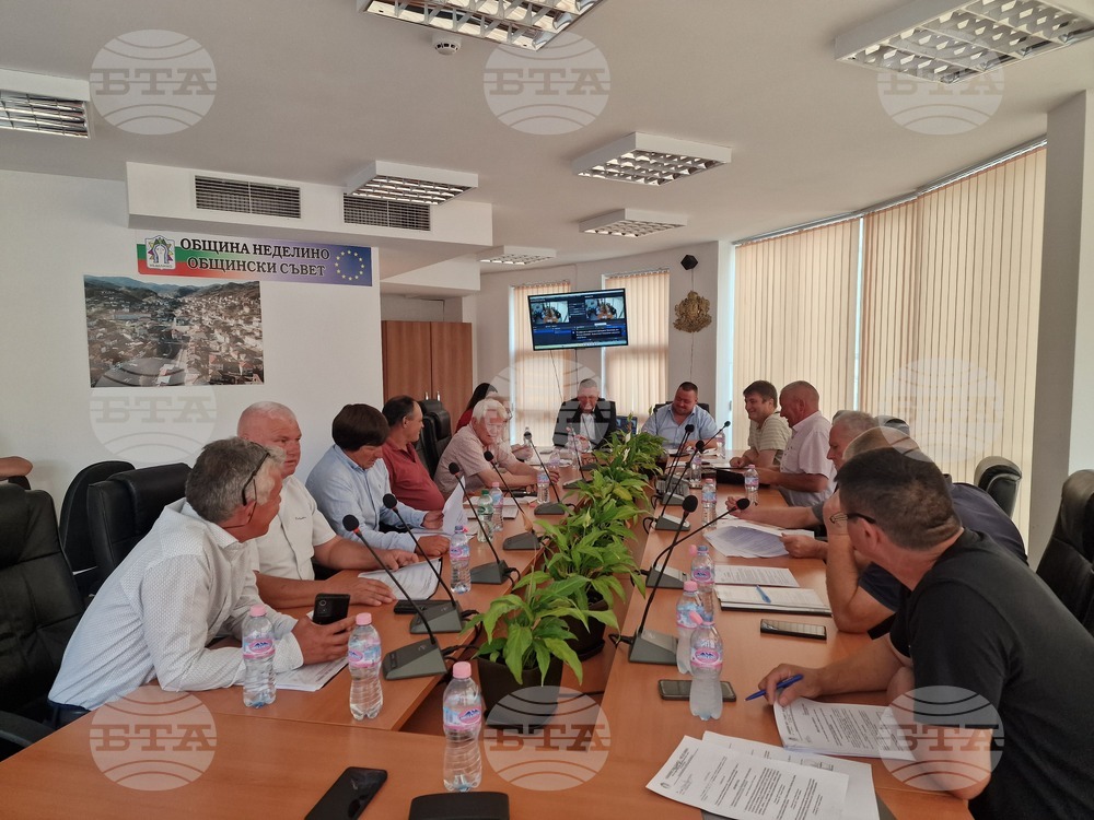 Проблемът с питейната вода и обявеното частично бедствено положение разискваха в Общински съвет - Неделино