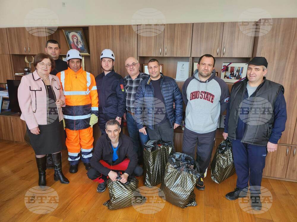 Доброволците в Троян получиха нови предпазни облекла и лични предпазни средства