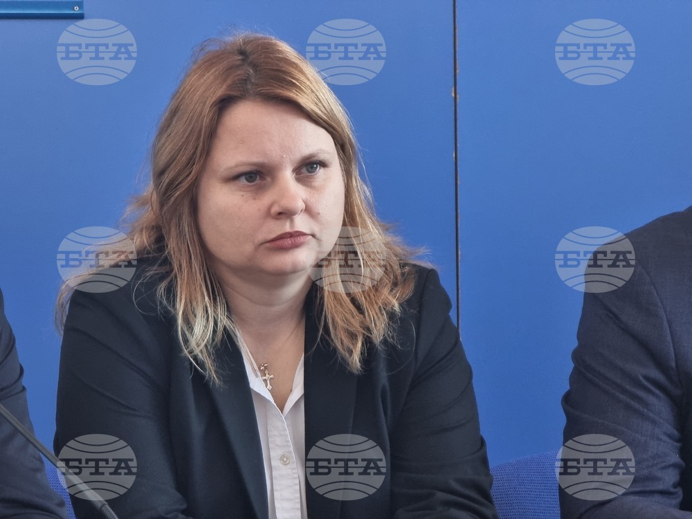 От ловешката организация на „Възраждане“ искат оставката на независимия общински съветник Красимира Дренчева от Общински съвет – Ловеч