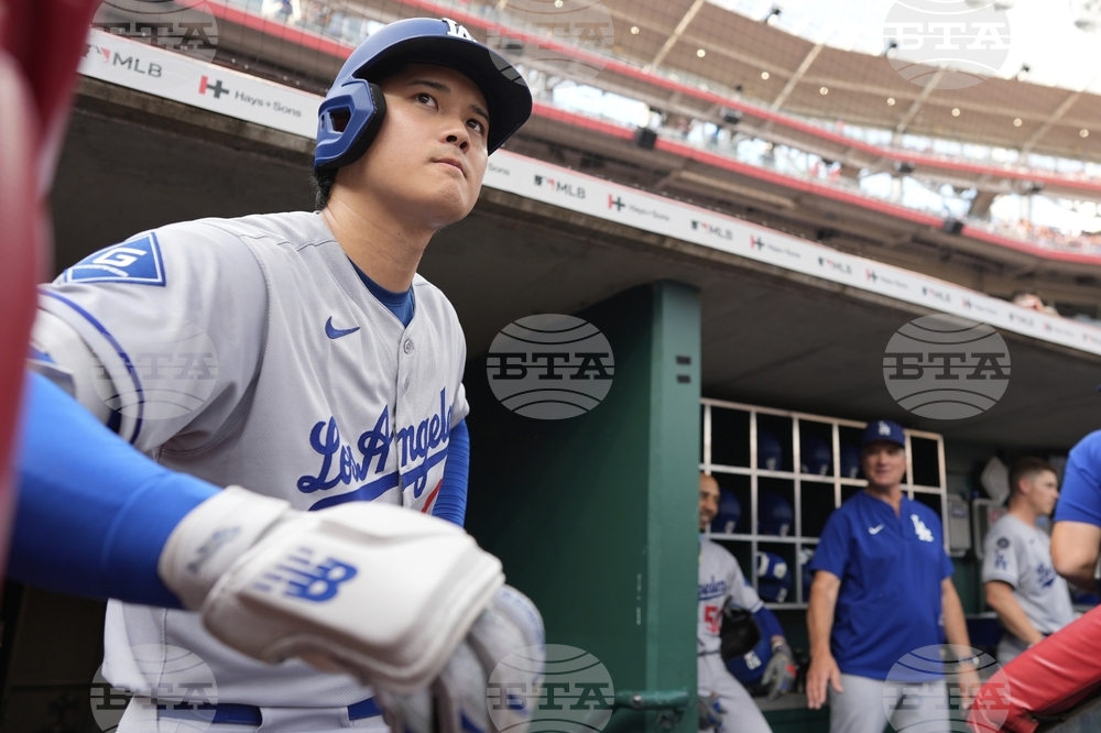 Dodgers Reds Baseball