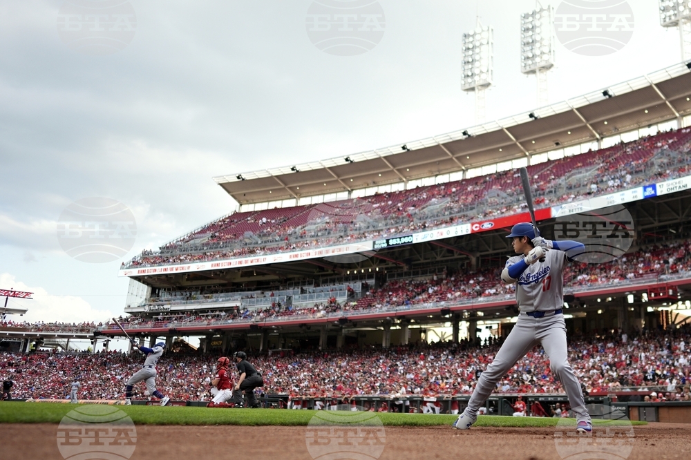 Dodgers Reds Baseball