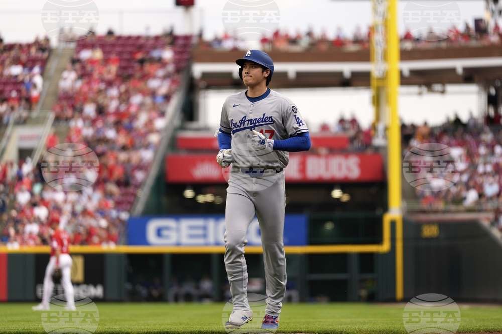 Dodgers Reds Baseball