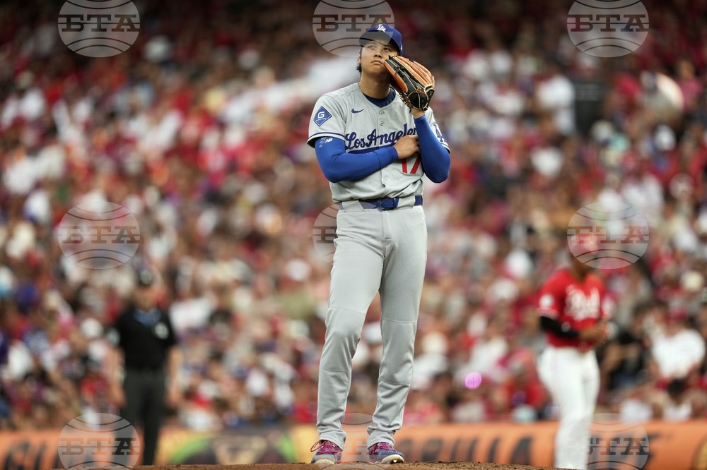 Dodgers Reds Baseball