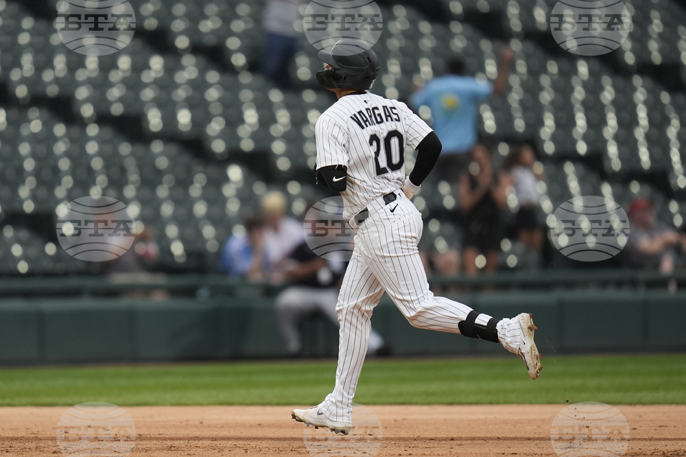 CORRECTION Phillies White Sox Baseball