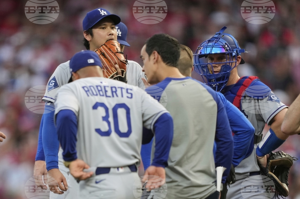 Dodgers Reds Baseball