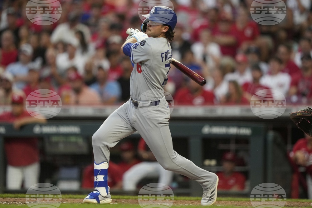 Dodgers Reds Baseball