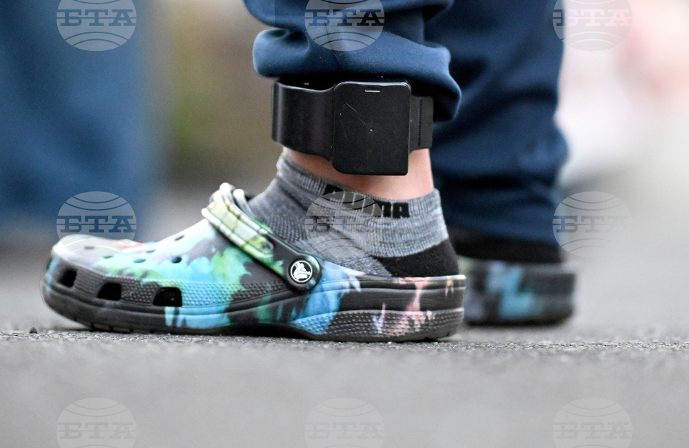 Извършителите на домашно насилие в Германия ще трябва да носят електронни гривни