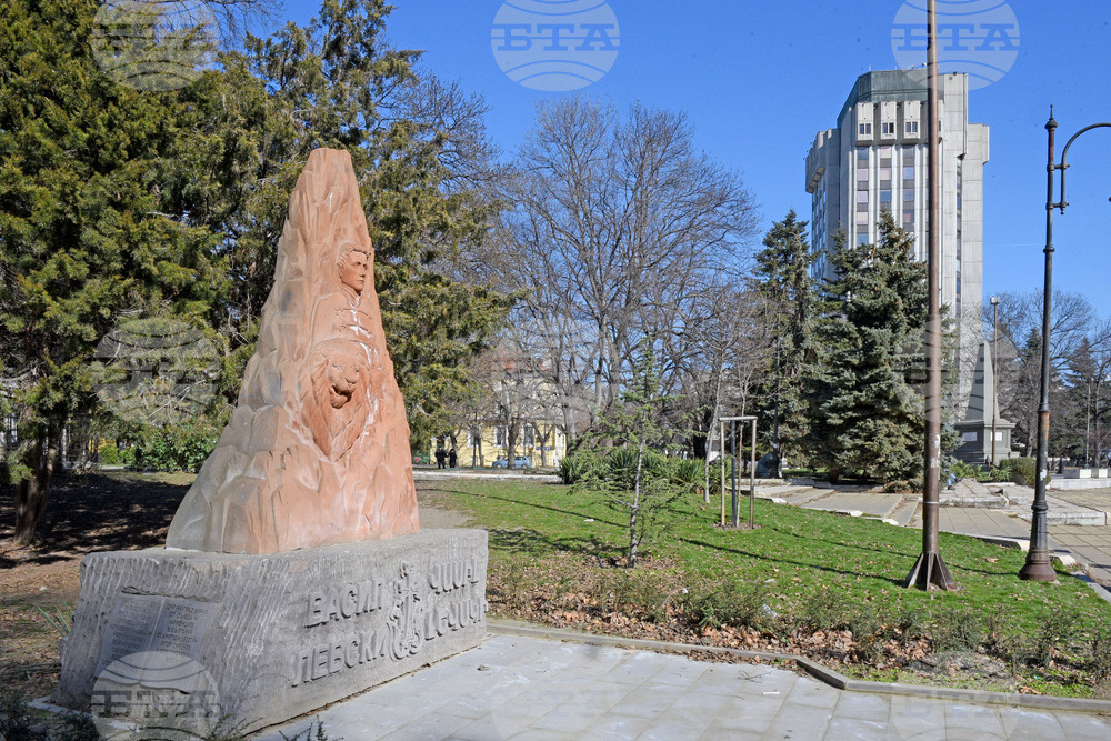 Варна - Васил Левски - паметни знаци