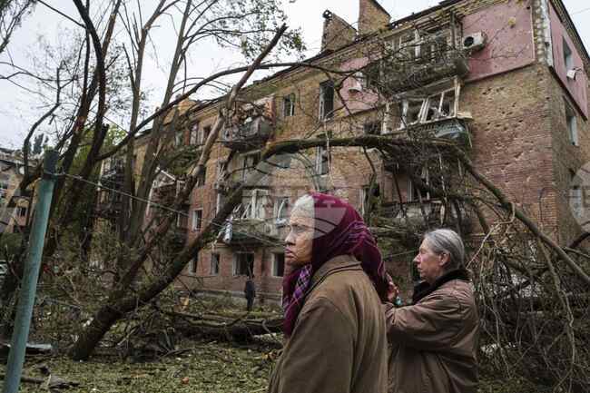 Русия е изстреляла над 300 дрона и 8 ракети срещу Украйна през тази нощ, заяви Зеленски, убитите са най-малко 6