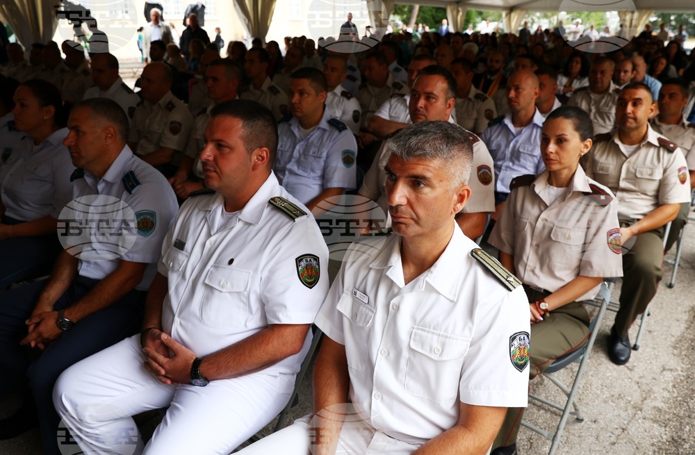 Офицери-випускници на Военната академия „Г. С. Раковски“ получиха дипломите си 