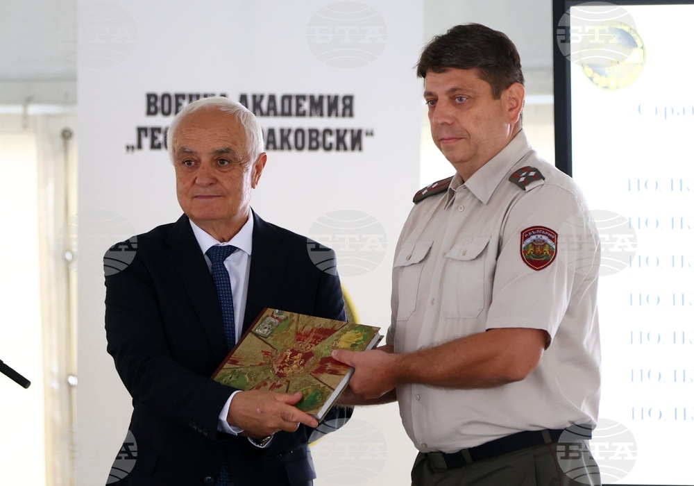Военна академия „Г. С. Раковски“ - випуск 2025 - дипломи - връчване