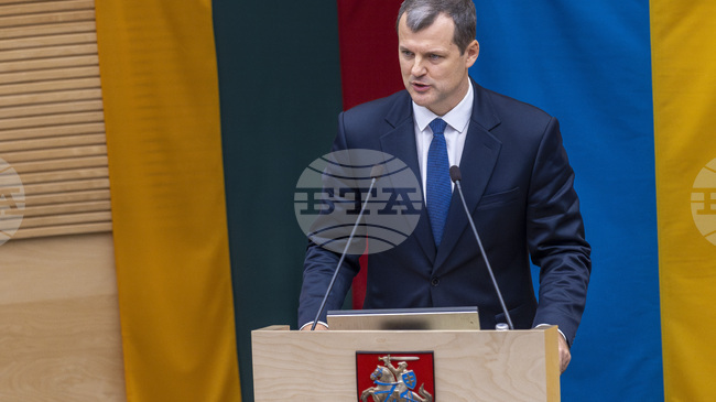 Правителството на Литва подаде оставка след решението на премиера да се оттегли от поста си