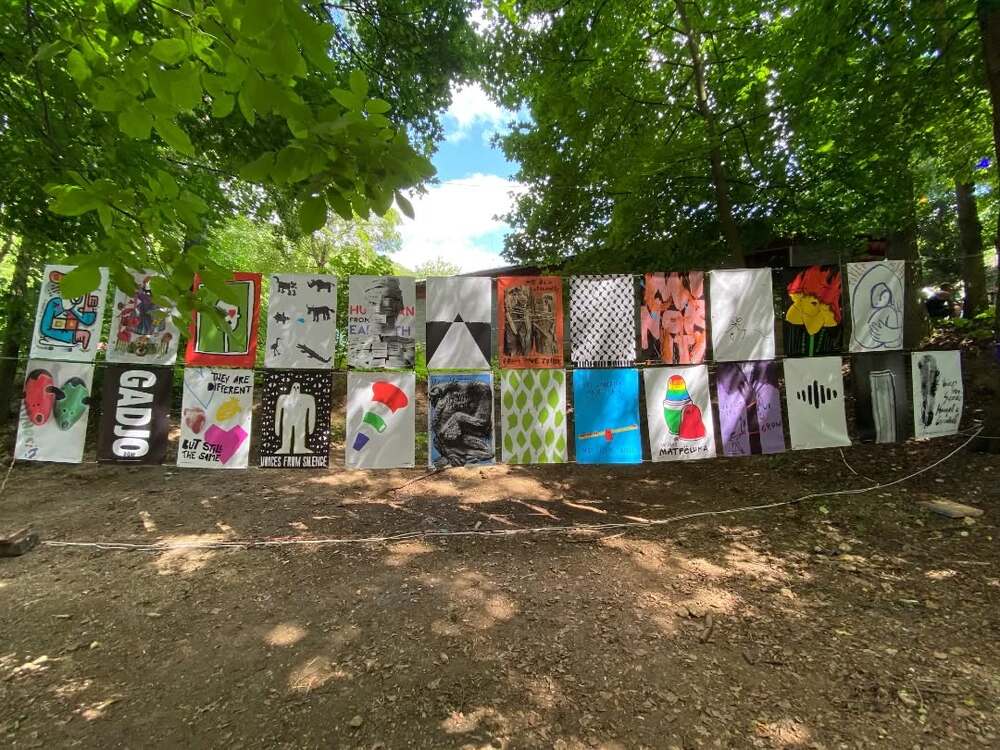 Българката, живееща в Чехия Радослава Боор, взе участие със свой плакат в изложбата „Гласове на тишината“ в Словакия