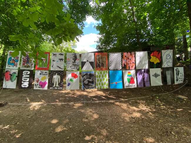 Българката, живееща в Чехия Радослава Боор, взе участие със свой плакат в изложбата „Гласове на тишината“ в Словакия