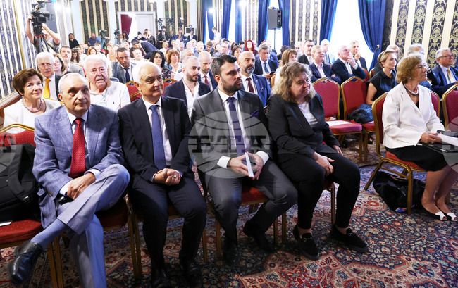 Българското измерение след срещата на НАТО в Хага обсъдиха политици, експерти и представители на бизнеса на форум в София