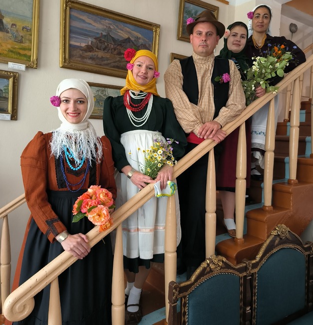 Историко-етнографският музей в Болград разказа за традиционната носия на бесарабските българки през 19 век