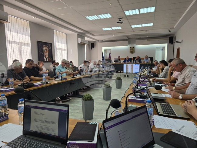 Пет питания до кмета включва проектът за дневния ред на заседанието на Общинския съвет в Ловеч