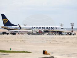 Бургас - летище - посрещане на едномилионен пътник за 2025 година