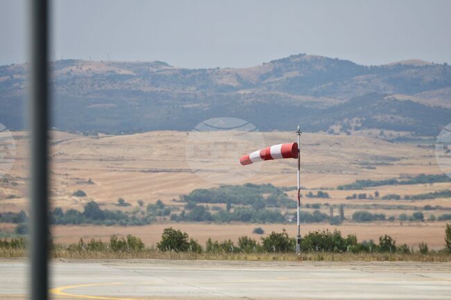 Летище Бургас възстановява връзката с Франция чрез нов маршрут на испанската авиокомпания „Волотеа“