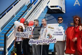 Бургас - летище - посрещане на едномилионен пътник за 2025 година