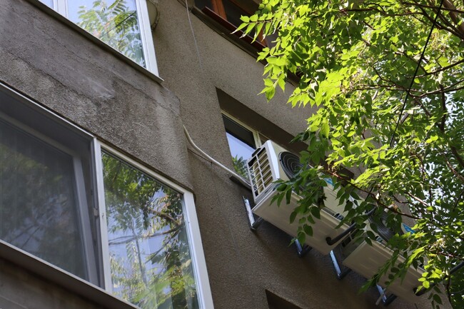 Над 330 климатика и екологични отоплителни системи са монтирани в рамките на един месец в Хасково по проект