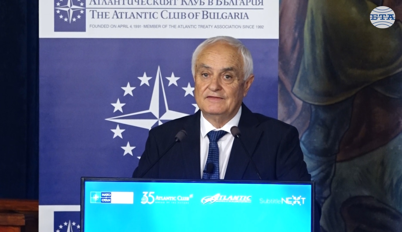 За да имаме по-големи отбранителни способности, трябва да има по-големи инвестиции, каза министър Атанас Запрянов