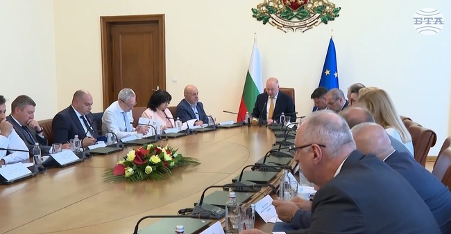 МВР и „Български пощи“ засилват мерките за сигурност при обмена на левове в евро в малките населени места