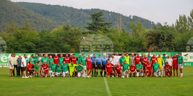 Ветераните на Пирин Благоевград и ЦСКА завършиха наравно в благотворителен двубой