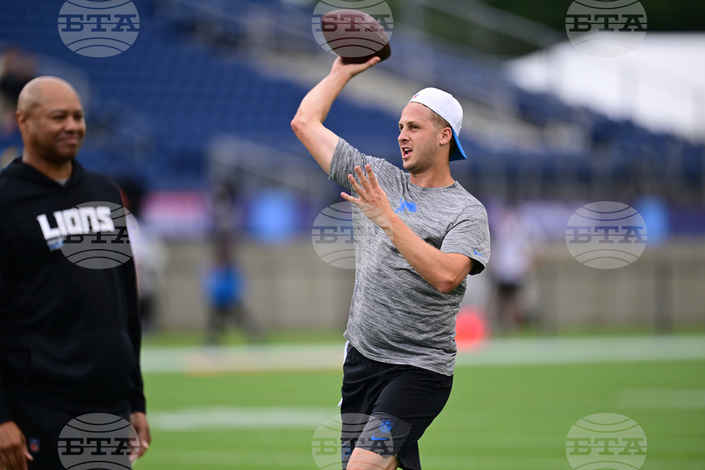 Chargers Lions Football