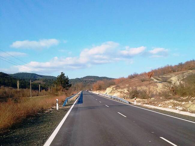 По ОПРР са рехабилитирани 26 км от път III-507 Кърджали - Мост - Манастир