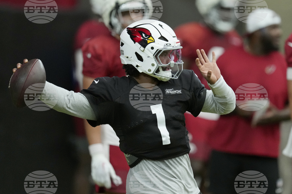 Cardinals Camp Football
