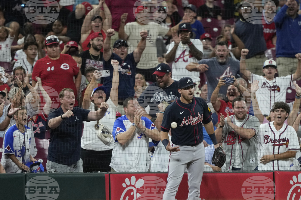 Braves Reds Baseball