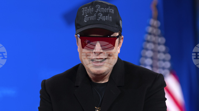 Илон Мъск стана първият човек с нетно богатство над 600 млрд. долара, според „Форбс“