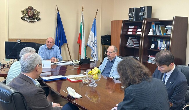 Интеграцията на бежанците обсъдиха председателят на държавната агенция Иван Иванов и представителят на Върховния комисариат за бежанците на ООН Седа Кузуджу