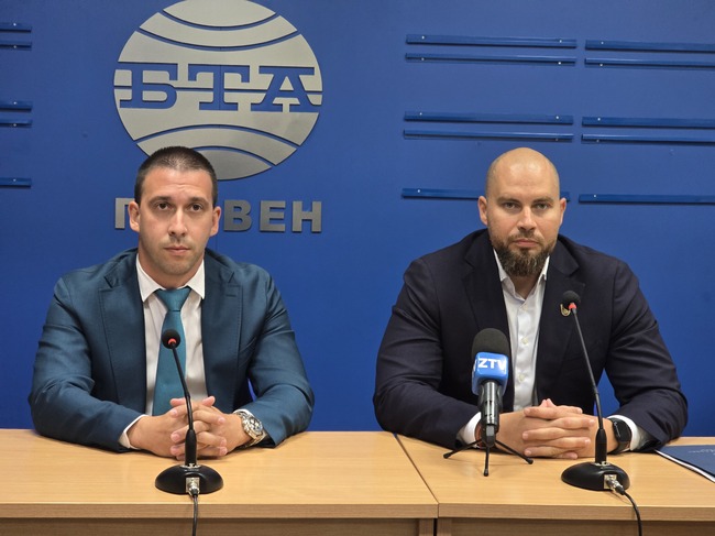 Пресконференция на областния управител на област Плевен Николай Абрашев и на председателя Общинския съвет в Плевен доц. д-р Иван Малкодански